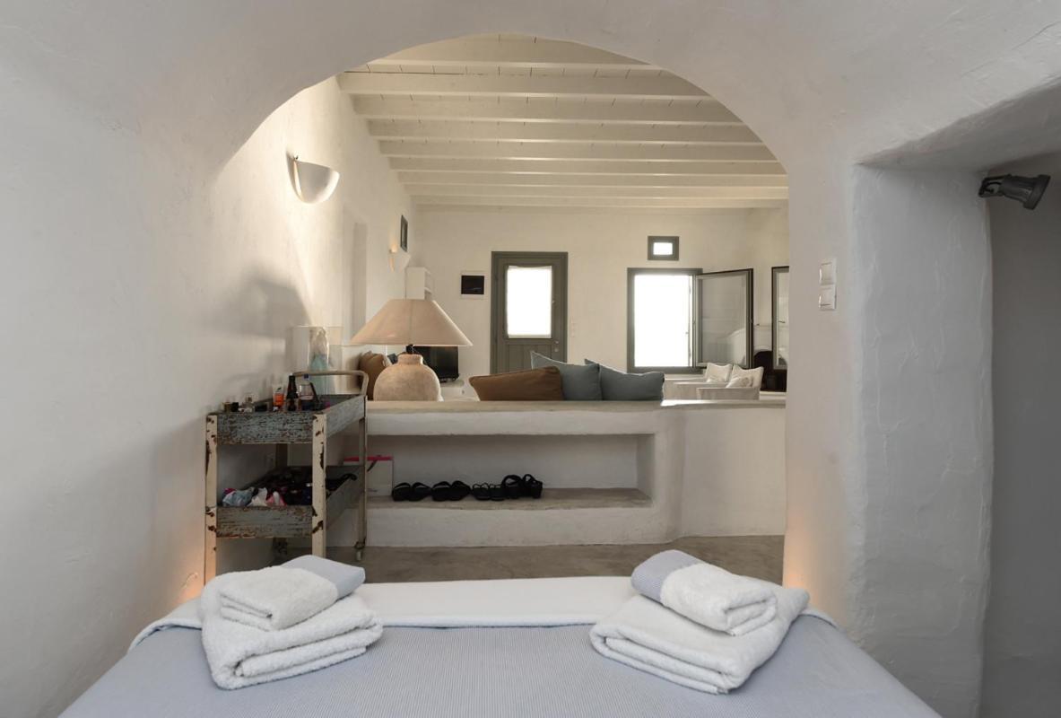 Ochre Dream, Beach Front & Sunset Villa Naousa Eksteriør bilde