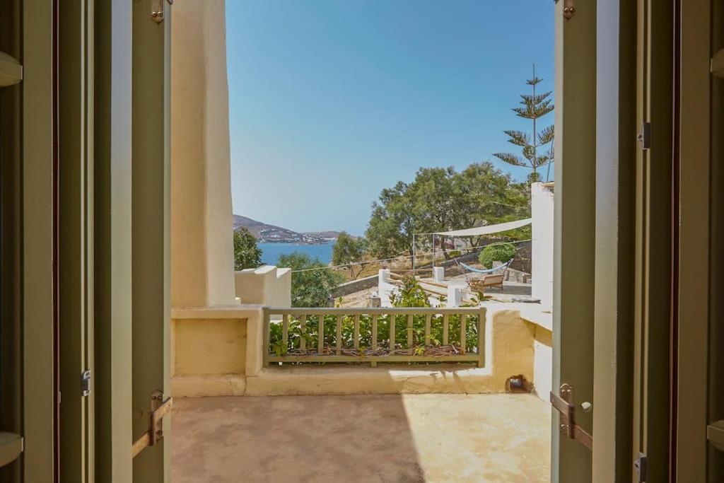 Ochre Dream, Beach Front & Sunset Villa Naousa Eksteriør bilde