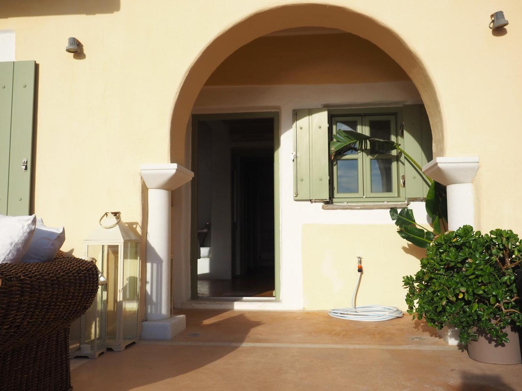 Ochre Dream, Beach Front & Sunset Villa Naousa Eksteriør bilde